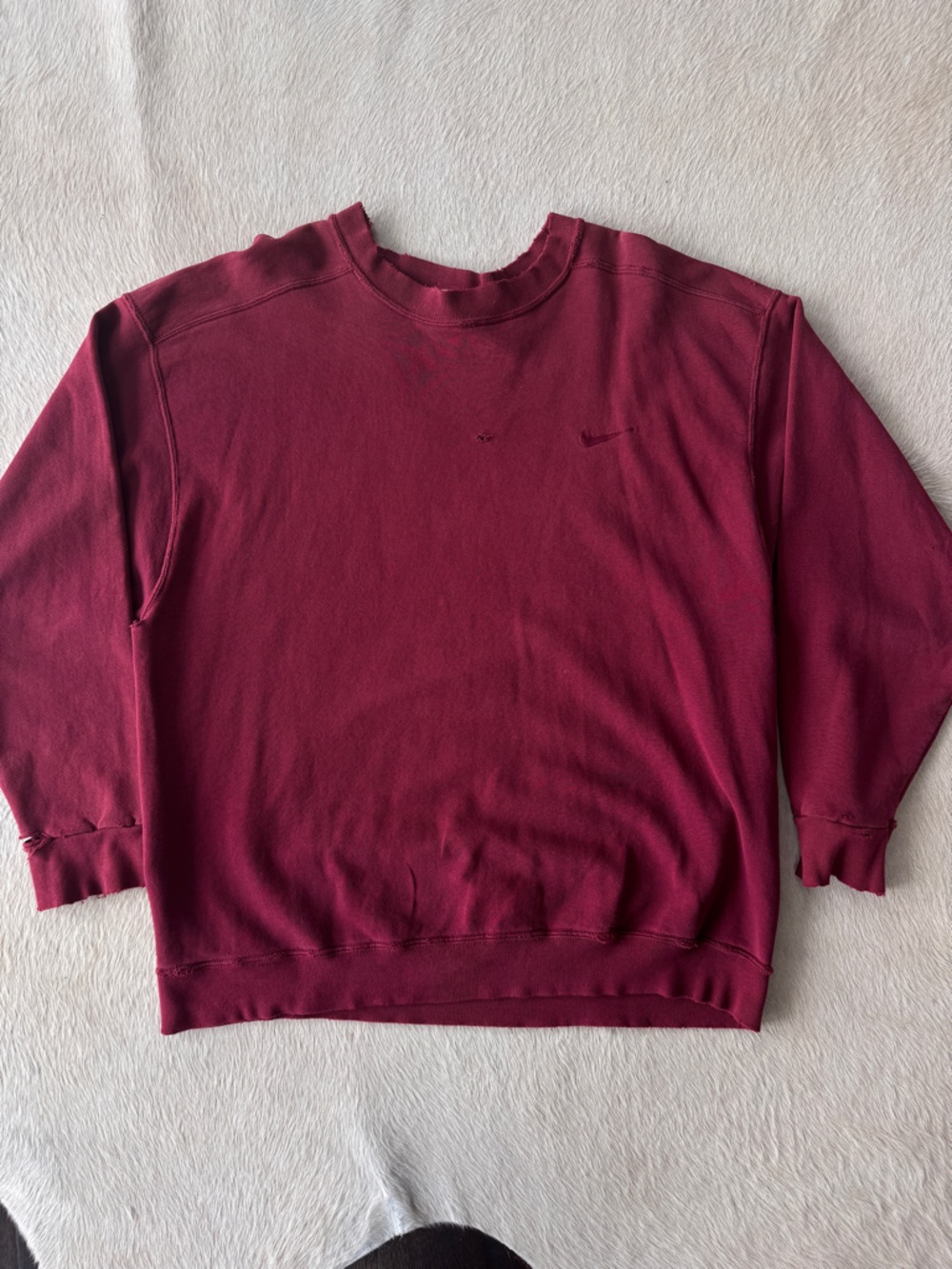 90s True Vintage Nike Crewneck Sweatshirt Faded Burgundy Distressed Swoosh